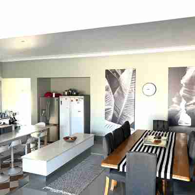 Cosy & tranquil family beach getaway Rooms