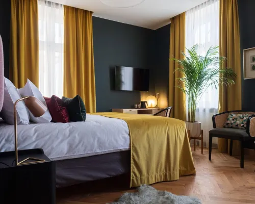 Sava Boutique Hotel Hotels near Foksal Gallery