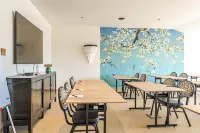 Van der Valk Plaza Resort Bonaire - 3-Star