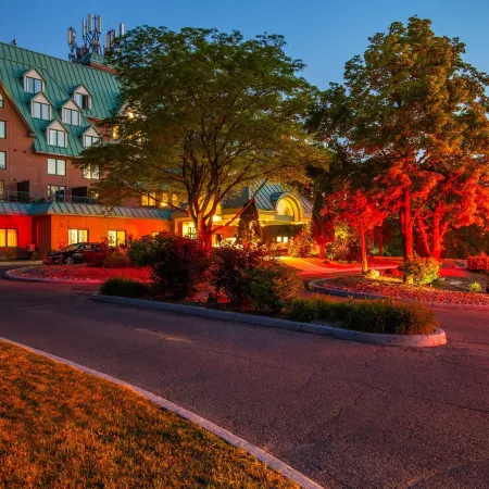 Chateau Cartier Hotel & Resort Ascend Hotel Collection