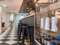 Ibis Lyon Est Bron - bar