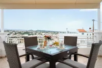 Barbaras Apartments
