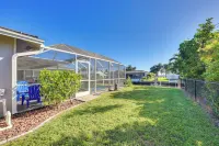 Waterfront Home w/ Boat Dock & Bar in N Fort Myers - Homestays