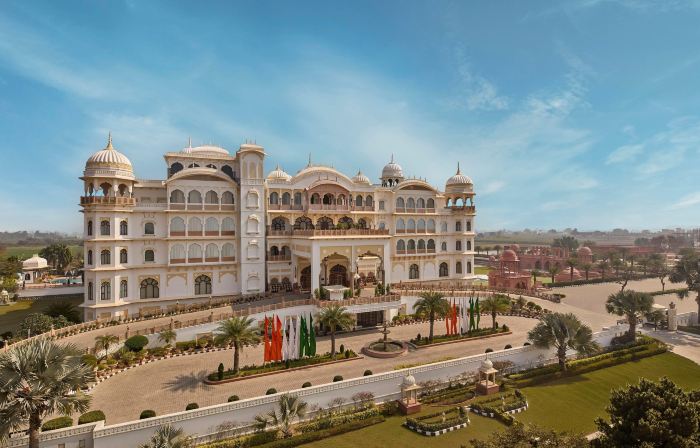 Noormahal, Delhi NCR Karnal, Autograph Collection
