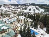 Ski in/Out+Luxury over 200+5 Star Reviews Mtn View 2 Bdr/2BA 2 Pools 3 Htubs A/C - 3-Star