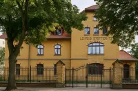 Ferienhaus Alter Bahnhof Stötteritz - Homestays