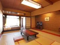 金城館酒店 鄰近金閣起雲閣的酒店