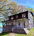 Spacious Lake home. Great for family/friends  getaway.  sleeps 10 - Alojamientos
