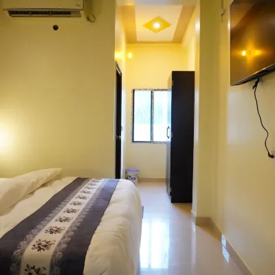 Hotel The Sangha Residency Các khách sạn gần Công viên Sarnath
