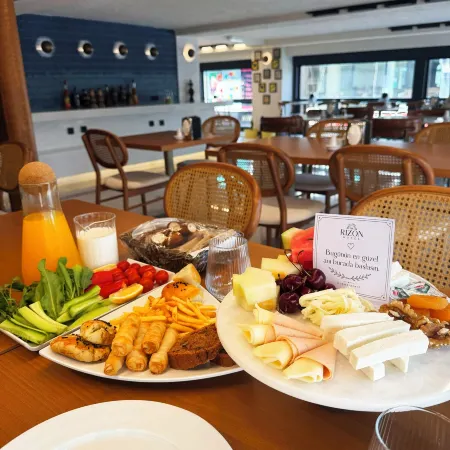 The Rizon Hotel