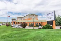 Grand Hotel & Conference Centre Calgary Airport, an Ascend Collection Hotel - Gym