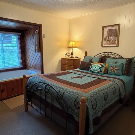 Cozy Cottage near National Park w/ Awesome Mountain Views! Extremely clean!