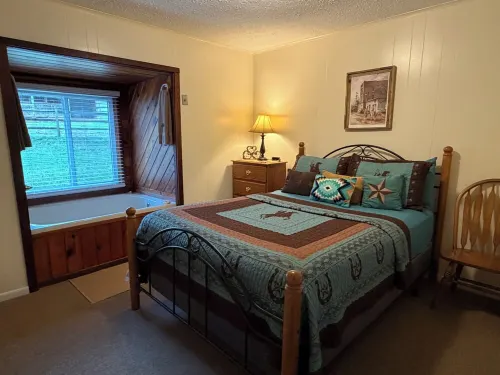 Cozy Cottage near National Park w/ Awesome Mountain Views! Extremely clean! - シャレー