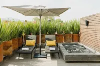 Dos Casas Hotel & Spa - Mountain View