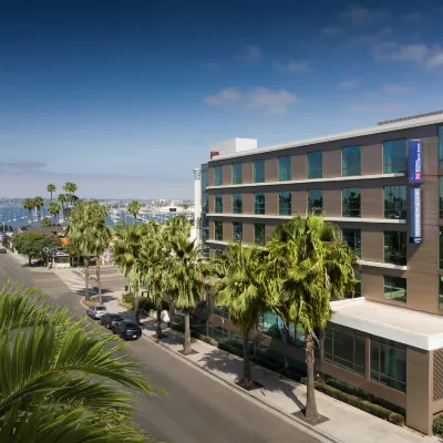 Hilton Garden Inn San Diego Downtown/Bayside リトルイタリー周辺のホテル