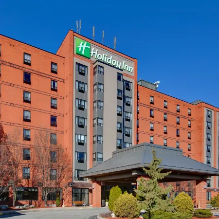 Holiday Inn & Suites Windsor (Ambassador Bridge) by IHG