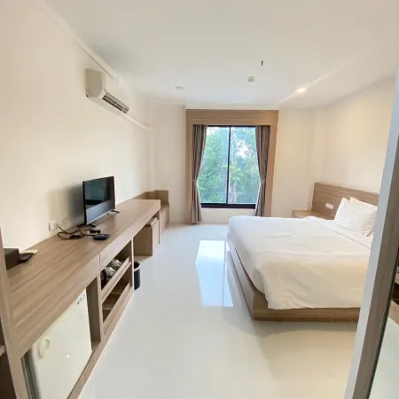 The Hill Hotel