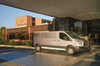 Sheraton Grand Rapids Airport Hotel - parking