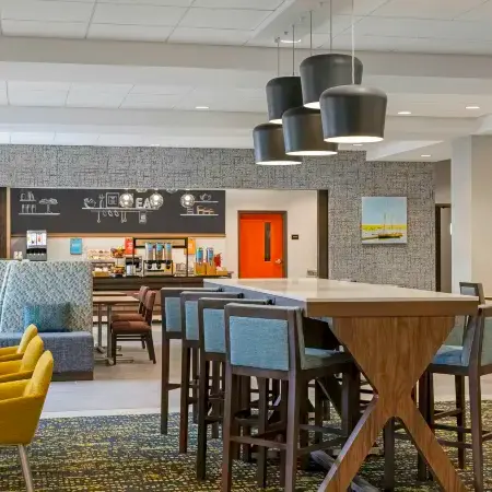 Hampton Inn by Hilton Midland