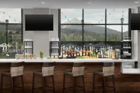 Residence Inn Big Sky/The Wilson Hotel - bar