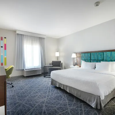 Hampton Inn & Suites Tulsa/Tulsa Hills Hotels near Fikes Shopping Center
