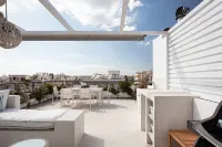 Glyfada Luxury Living - 4 estrellas
