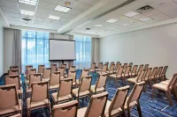 Sheraton Suites Philadelphia Airport - Barer