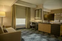 Hampton Inn by Hilton Zacatecas - 4-Star