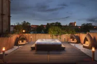 Doubletree by Hilton Harrogate - Majestic Hotel & Spa - Hot Tub
