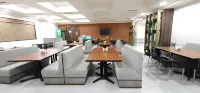 Apricot Hotel Ahmedabad - bar