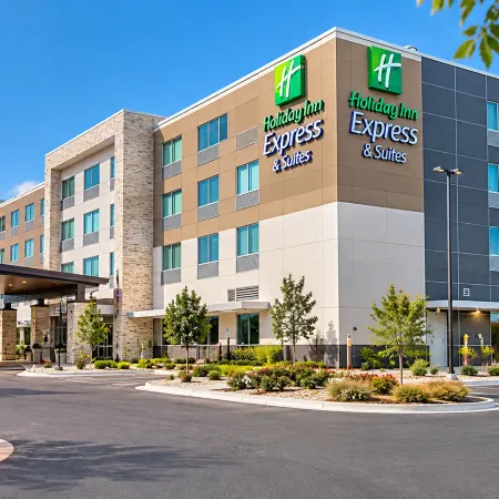 Holiday Inn Express & Suites BOISE AIRPORT by IHG