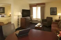 Larkspur Landing Extended Stay Suites Campbell - parking