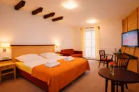 Hotel Obří Sud Javorník - Bintang 3