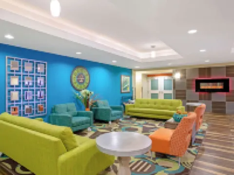 La Quinta Inn & Suites by Wyndham Grand Forks Hotels in Grand Forks