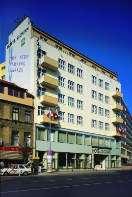 Hotel Passage - parking
