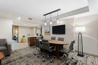 Embassy Suites by Hilton Anaheim South - pet friendly