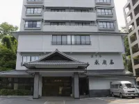 Hotel Shunkeiya Hotels near Mifuneyama