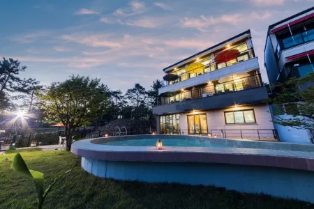 Sacheon Kasha 126 Pension