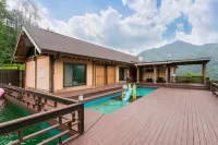 Youngwol Dudeokgol Hyu Pension Hotels in Yeongwol-gun