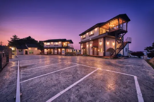 Sacheon Haewoolim Pension