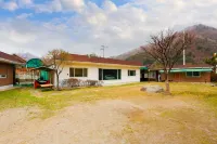 Gapyeong Dolmaru Pension Hotels near Jungmisan