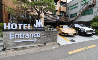 Gunsan Jnk Hotel (City Hall Branch)