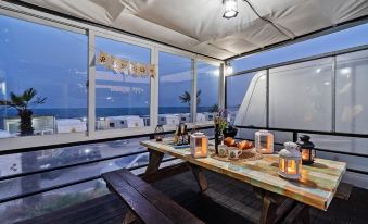 Pohang Uni's Sea Caravan Guryongpo Branch