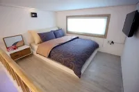 Modern Vill Pension Hotels near Ocean 700