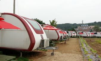 Hwaseong (Jebudo) Caravan Camp