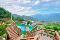 Gapyeong Areummaru Pension