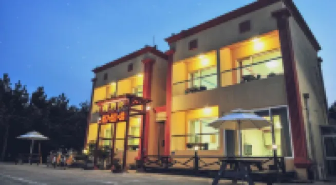 Yangyang Yemeusong Dongho Sea Pension
