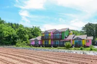 Taean Pastel Pension Hotels near Taeanhaean National Park