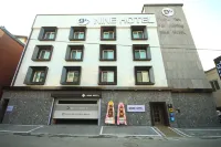 Jinju Nine Hotel