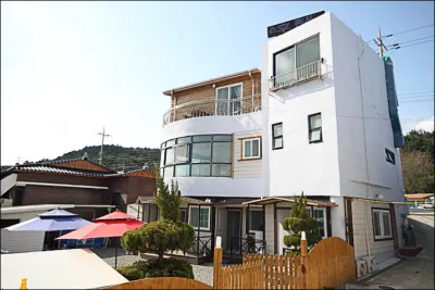 Yeongdeok Who Pension
